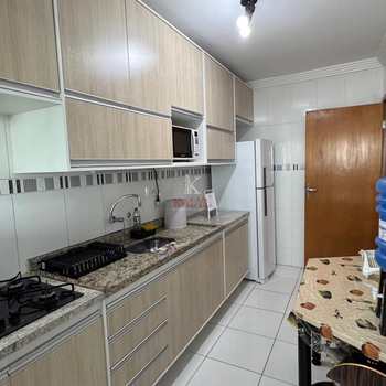 Apartamento em Praia Grande, bairro Guilhermina
