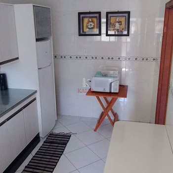 Apartamento em Praia Grande, bairro Guilhermina