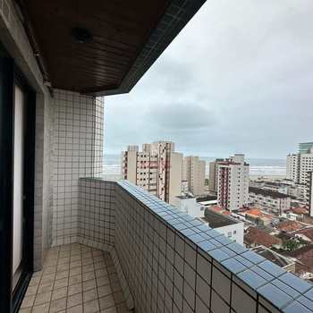 Apartamento em Praia Grande, bairro Guilhermina