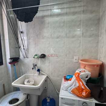 Apartamento em Praia Grande, bairro Guilhermina