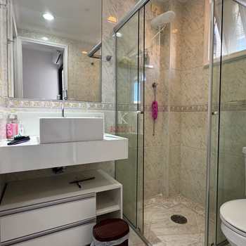 Apartamento em Praia Grande, bairro Guilhermina