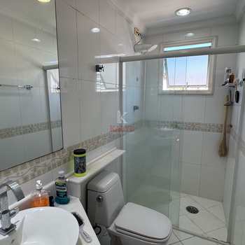 Apartamento em Praia Grande, bairro Guilhermina