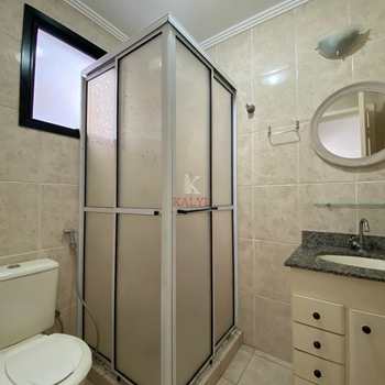 Apartamento em Praia Grande, bairro Guilhermina