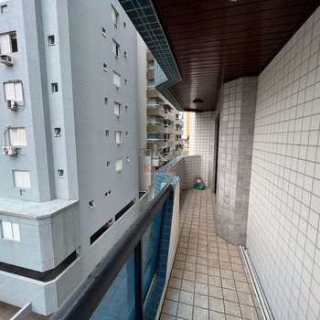 Apartamento em Praia Grande, bairro Guilhermina