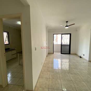 Apartamento em Praia Grande, bairro Guilhermina