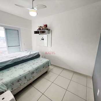 Apartamento em Praia Grande, bairro Guilhermina