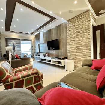 Apartamento em Praia Grande, bairro Guilhermina