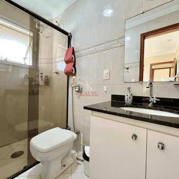 Apartamento em Praia Grande, bairro Guilhermina