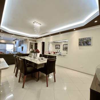 Apartamento em Praia Grande, bairro Guilhermina