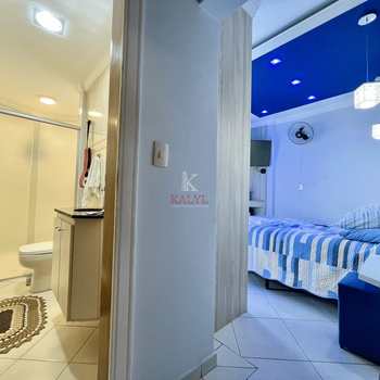 Apartamento em Praia Grande, bairro Guilhermina