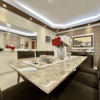 Apartamento em Praia Grande, bairro Guilhermina