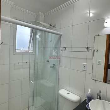 Apartamento em Praia Grande, bairro Guilhermina
