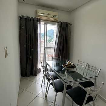 Apartamento em Praia Grande, bairro Guilhermina