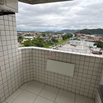 Apartamento em Praia Grande, bairro Guilhermina