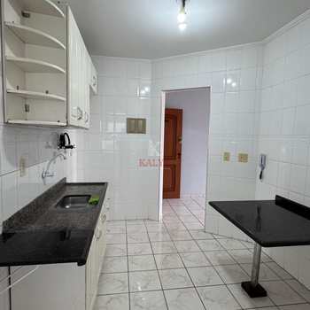 Apartamento em Praia Grande, bairro Guilhermina