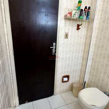 Apartamento em Praia Grande, bairro Guilhermina