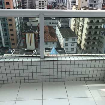 Apartamento em Praia Grande, bairro Guilhermina