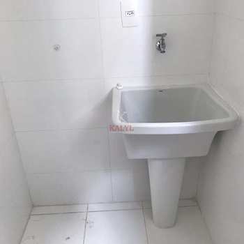Apartamento em Praia Grande, bairro Guilhermina