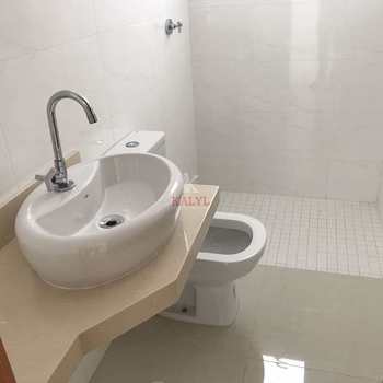 Apartamento em Praia Grande, bairro Guilhermina