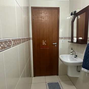 Apartamento em Praia Grande, bairro Guilhermina