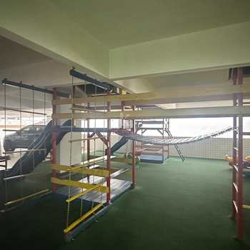 Apartamento em Praia Grande, bairro Guilhermina