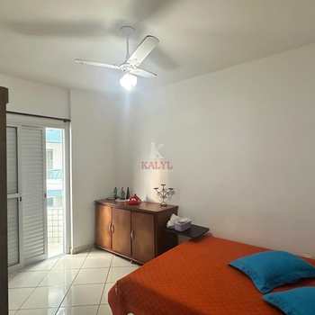 Apartamento em Praia Grande, bairro Guilhermina