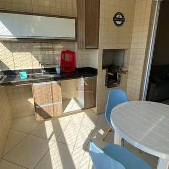 Apartamento em Praia Grande, bairro Guilhermina