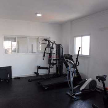 Apartamento em Praia Grande, bairro Guilhermina