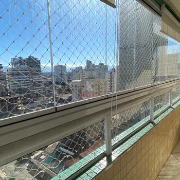 Apartamento em Praia Grande, bairro Guilhermina