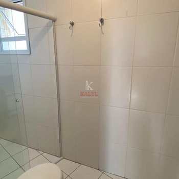 Apartamento em Praia Grande, bairro Guilhermina