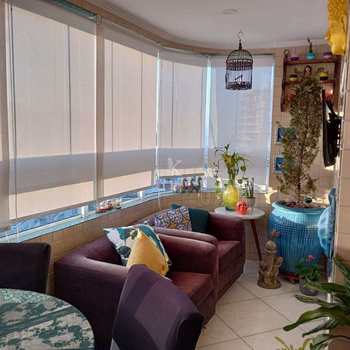 Apartamento em Praia Grande, bairro Guilhermina