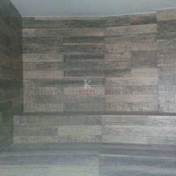 Apartamento em Praia Grande, bairro Guilhermina