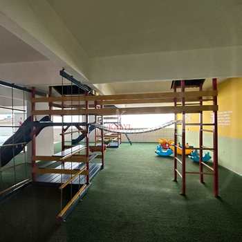 Apartamento em Praia Grande, bairro Guilhermina
