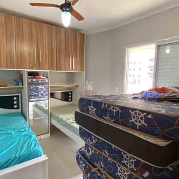 Apartamento em Praia Grande, bairro Guilhermina