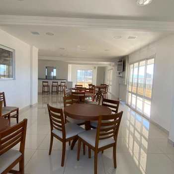 Apartamento em Praia Grande, bairro Guilhermina