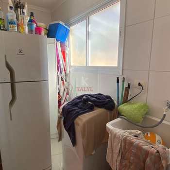 Apartamento em Praia Grande, bairro Guilhermina