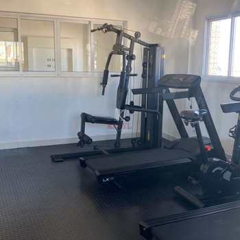 Apartamento em Praia Grande, bairro Guilhermina