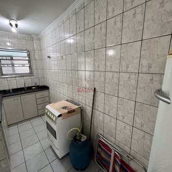 Apartamento em Praia Grande, bairro Guilhermina