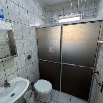 Apartamento em Praia Grande, bairro Guilhermina