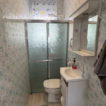 Apartamento em Praia Grande, bairro Guilhermina