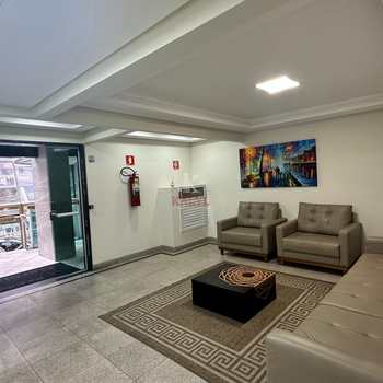 Apartamento em Praia Grande, bairro Guilhermina