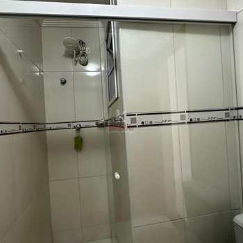 Apartamento em Praia Grande, bairro Guilhermina