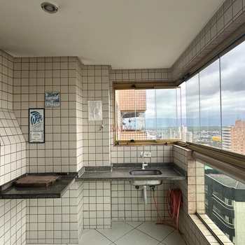 Apartamento em Praia Grande, bairro Guilhermina