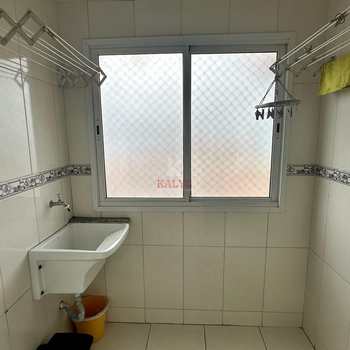 Apartamento em Praia Grande, bairro Guilhermina