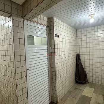 Apartamento em Praia Grande, bairro Guilhermina