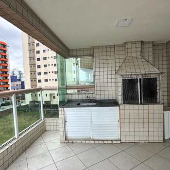 Apartamento em Praia Grande, bairro Guilhermina
