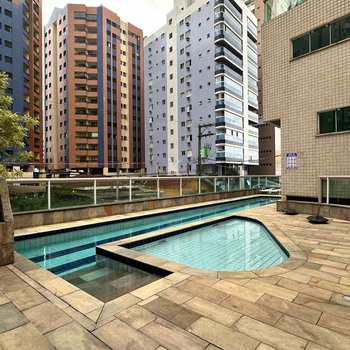 Apartamento em Praia Grande, bairro Guilhermina
