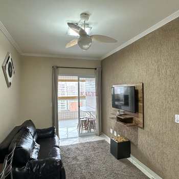 Apartamento em Praia Grande, bairro Guilhermina