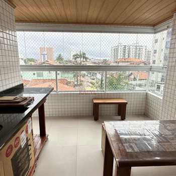 Apartamento em Praia Grande, bairro Guilhermina