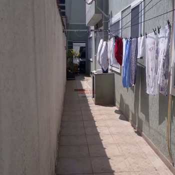 Casa em Praia Grande, bairro Guilhermina